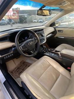 تويوتا أفالون